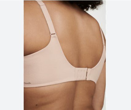 Chantelle Comfort Chic Back Smoothing Minimizer